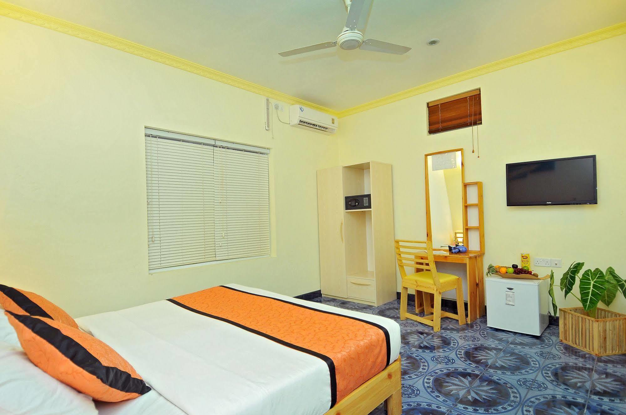 Arena Lodge Sky Maafushi Dış mekan fotoğraf